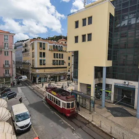 106 A - Martim Moniz Apartment Lisbon